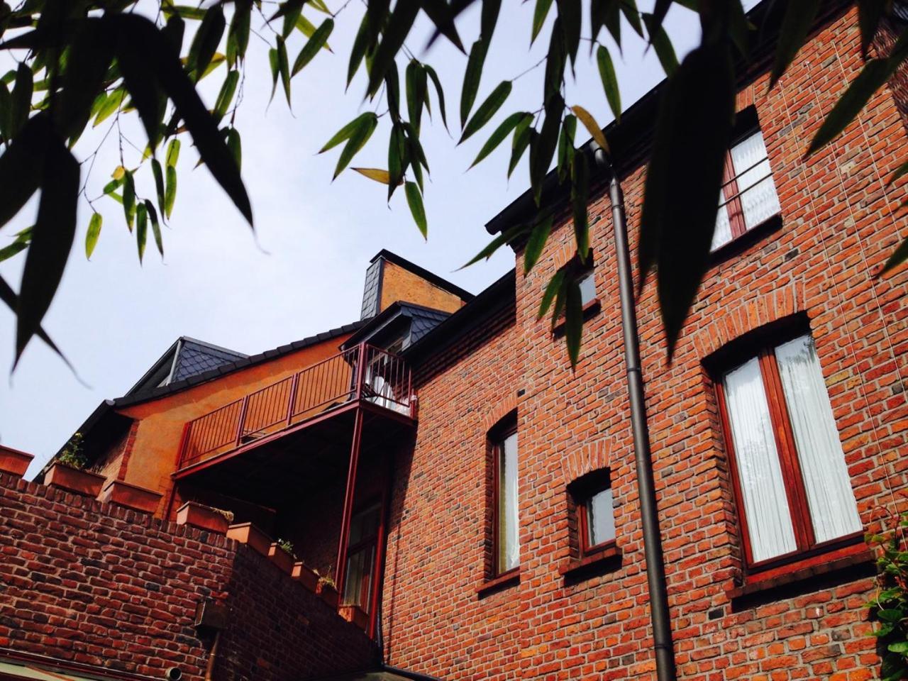 Moderne Studio Apartments Und 4 Zimmer Wohnungen In Oberhausen, Ideal Fuer Geschaeftsreisende Und Monteure Ngoại thất bức ảnh