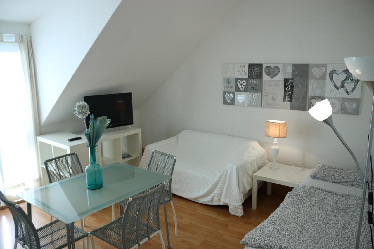 Moderne Studio Apartments Und 4 Zimmer Wohnungen In Oberhausen, Ideal Fuer Geschaeftsreisende Und Monteure Ngoại thất bức ảnh