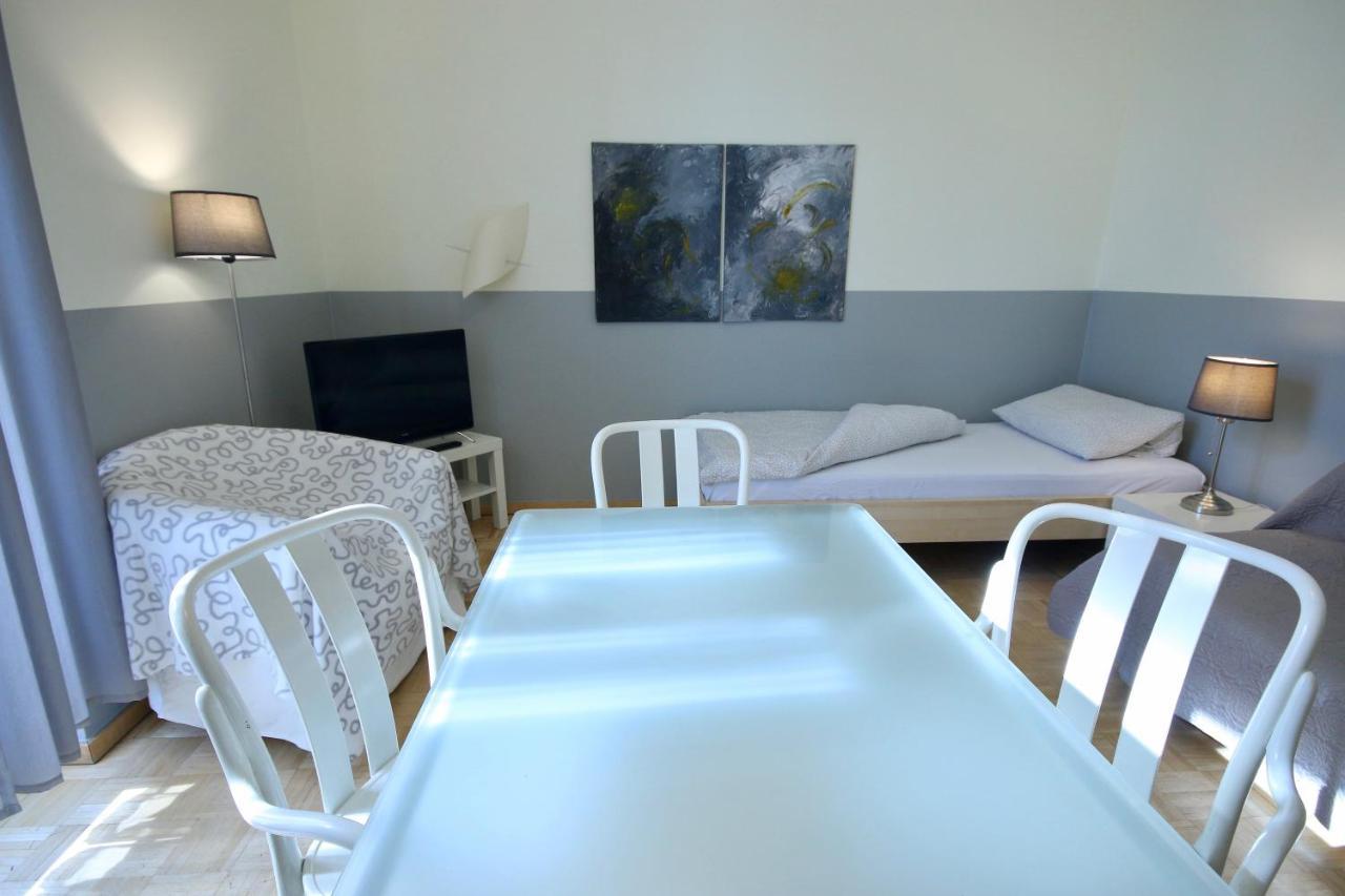 Moderne Studio Apartments Und 4 Zimmer Wohnungen In Oberhausen, Ideal Fuer Geschaeftsreisende Und Monteure Ngoại thất bức ảnh