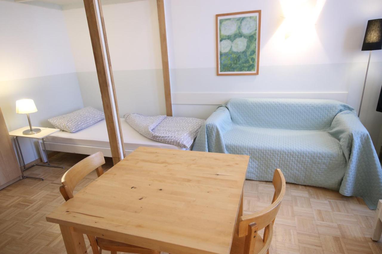 Moderne Studio Apartments Und 4 Zimmer Wohnungen In Oberhausen, Ideal Fuer Geschaeftsreisende Und Monteure Ngoại thất bức ảnh